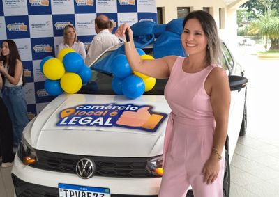Al&eacute;m do autom&oacute;vel, consumidores de Brusque e Guabiruba foram contemplados com televisores e fornos el&eacute;tricos