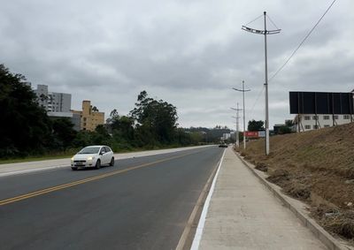 Trecho entre as pontes do Pilolo e Chico Motos ter&aacute; nova via, drenagem, pavimenta&ccedil;&atilde;o, passeios e ciclofaixa