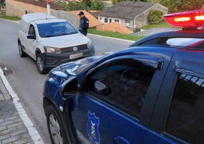 Infra&ccedil;&otilde;es foram registradas na Rua Ivandro Bruns, no bairro Nova Bras&iacute;lia