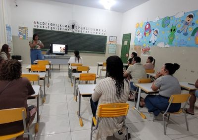 A&ccedil;&atilde;o coordenada pelo Departamento de Educa&ccedil;&atilde;o focou no apoio parental e no desenvolvimento de pr&aacute;ticas saud&aacute;veis com as crian&ccedil;as