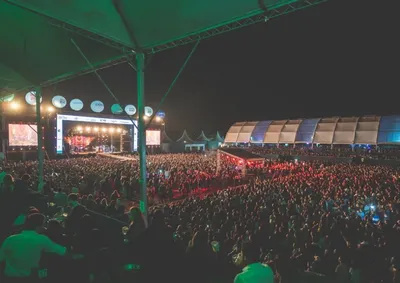 Decis&atilde;o da Vara da Inf&acirc;ncia pro&iacute;be adolescentes e crian&ccedil;as at&eacute; acompanhados dos pais. Organiza&ccedil;&atilde;o tentou reverter a medida nos &uacute;ltimos 15 dias.