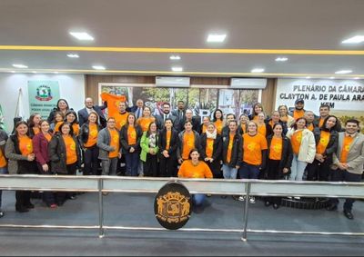 A campanha Maio Laranja tamb&eacute;m refor&ccedil;a a import&acirc;ncia da den&uacute;ncia em casos de suspeita 