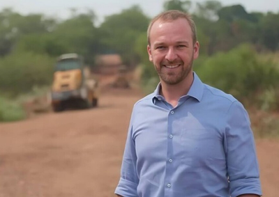 A decis&atilde;o devolve o mandato ao prefeito de Terenos, Henrique Budke (PSDB)