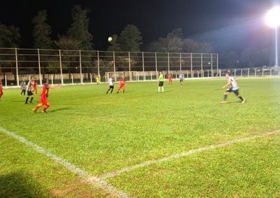 Duas partidas movimentaram a semifinal na noite desta quinta-feira (30), no Carec&atilde;o