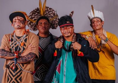 Os artistas Guarani Kaiow&aacute;, s&atilde;o das aldeias Jaguapiru e Boror&oacute;, em Dourados