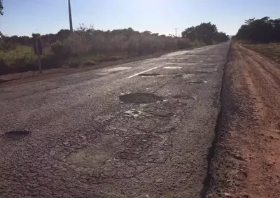 A abordagem foi realizada por uma equipe da PRF (Pol&iacute;cia Rodovi&aacute;ria Federal), por volta das 8h