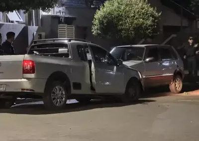 Dois suspeitos morreram ainda no local