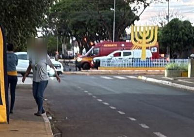 O sinistro aconteceu na rotat&oacute;ria entre a Avenida Dom Pedro II e a Rua Tiradentes, em Caarap&oacute;