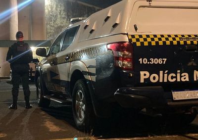 O fato aconteceu por volta das 19h40 na Rua Duque de Caxias