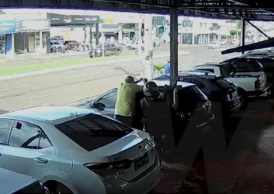 Outros 4 envolvidos j&aacute; est&atilde;o presos, entre eles o pistoleiro que executou o jovem com 3 tiros de pistola na cabe&ccedil;a, pelas costas