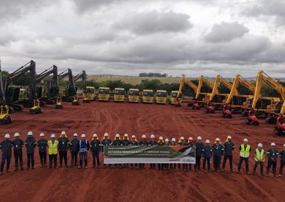 Com a aquisi&ccedil;&atilde;o de 254 ativos, entre harvesters, forwarders e caminh&otilde;es, Companhia avan&ccedil;a nos preparativos para as opera&ccedil;&otilde;es de colheita do Projeto Sucuri&uacute;