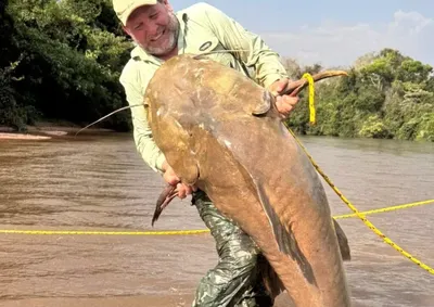 Eliseu Taroco pesca h&aacute; cerca de 30 anos e atualmente costuma frequentar um rancho na regi&atilde;o.
