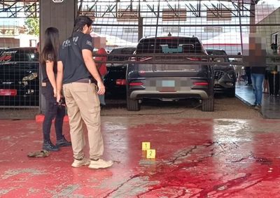 A pe&ccedil;a acusat&oacute;ria vai al&eacute;m e menciona a participa&ccedil;&atilde;o de &ldquo;outros indiv&iacute;duos n&atilde;o identificados&rdquo; na associa&ccedil;&atilde;o criminosa
