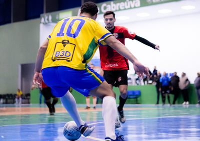 Os Primos venceram por 10 a 2, Tradi&ccedil;&atilde;o Futsal tamb&eacute;m goleou e Resenha FC levou a melhor em jogo apertado pela competi&ccedil;&atilde;o
