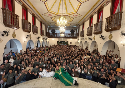 Evento na Par&oacute;quia Nossa Senhora da Piedade mobilizou cerca de 350 volunt&aacute;rios em dois dias de f&eacute;, ora&ccedil;&atilde;o, acolhimento e reflex&atilde;o