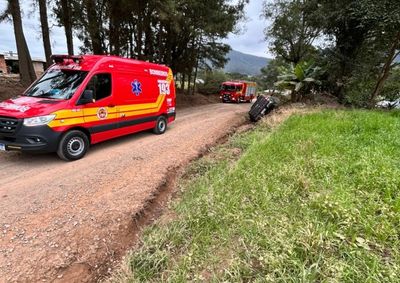 Ocorr&ecirc;ncia foi registrada na localidade de Santo Ant&ocirc;nio e mobilizou viaturas do Corpo de Bombeiros e do SAMU