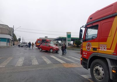 V&iacute;timas foram atendidas pelo Corpo de Bombeiros e encaminhadas ao Hospital S&atilde;o Sebasti&atilde;o