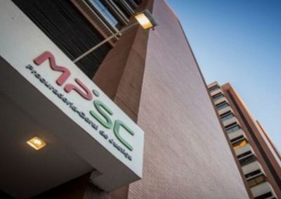 Caso &eacute; desdobramento da Opera&ccedil;&atilde;o Mensageiro e envolve suspeitas de fraude &agrave; licita&ccedil;&atilde;o e lavagem de dinheiro