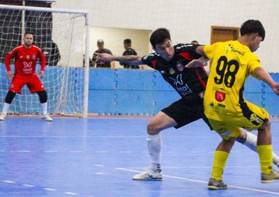 Final terminou em 4 a 2 no Gin&aacute;sio Melqu&iacute;ades Pereira da Cruz; competi&ccedil;&atilde;o reuniu 29 equipes