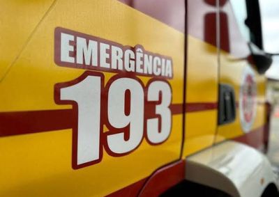 Acidente aconteceu no fim da tarde desta sexta-feira, na Rua Francisco de Paula Pereira