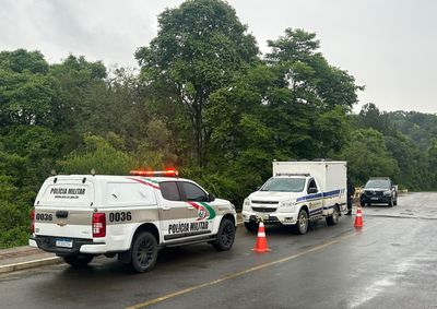 Homem ainda n&atilde;o foi identificado. Pol&iacute;cia Civil e Pol&iacute;cia Cient&iacute;fica atuam no esclarecimento das circunst&acirc;ncias do caso