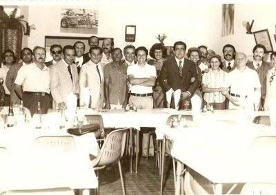Publica&ccedil;&atilde;o percorre mais de 100 anos de hist&oacute;ria familiar, reunindo fatos, homenagens e a participa&ccedil;&atilde;o de tr&ecirc;s gera&ccedil;&otilde;es na pol&iacute;tica local.