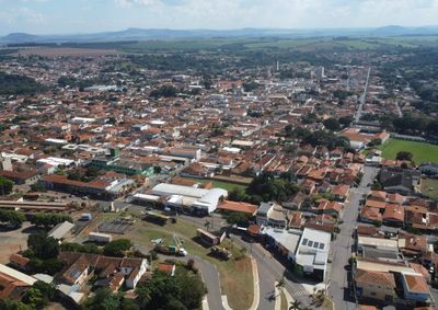 Dados da Fiesp apontam queda nas exporta&ccedil;&otilde;es e importa&ccedil;&otilde;es do munic&iacute;pio; saldo negativo chegou a US$ 2,7 milh&otilde;es nos cinco primeiros meses do ano