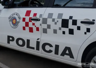 Duas pessoas apresentaram ferimentos e receberam atendimento m&eacute;dico; caso foi registrado na Delegacia

