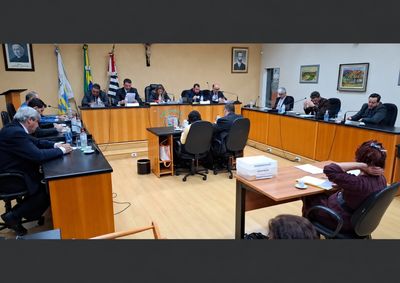 Bastidores apontam aproxima&ccedil;&atilde;o de seis vereadores, mas prefer&ecirc;ncias distintas dificultam a escolha de um candidato comum