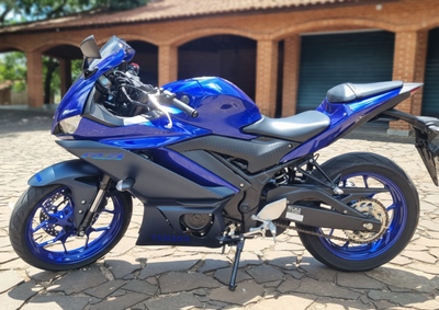 YAMAHA YZF
