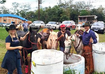 A 14&ordf; Cavalgada Campeira foi marcada pela presen&ccedil;a de fam&iacute;lias e amigos que confraternizaram durante os dois dias de programa&ccedil;&atilde;o