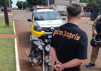 Condutor sem habilita&ccedil;&atilde;o tem moto recolhida ap&oacute;s exibir manobras na web
