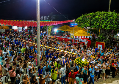 Maior celebra&ccedil;&atilde;o religiosa do munic&iacute;pio come&ccedil;a nesta quinta-feira (16) com prociss&atilde;o, levante do mastro e missa campal na igreja Matriz


