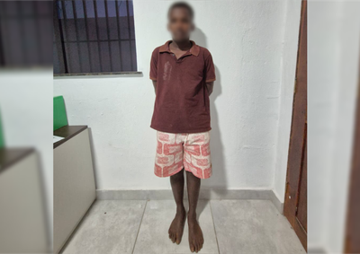 Suspeito foi localizado em uma se&ccedil;&atilde;o de vota&ccedil;&atilde;o no bairro Santana, ap&oacute;s den&uacute;ncia &agrave; pol&iacute;cia