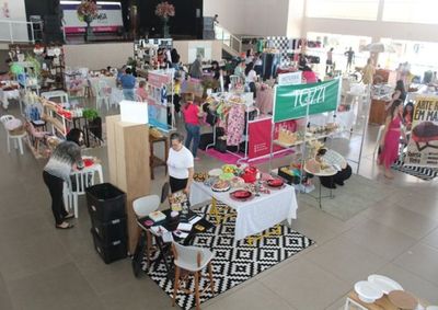 Evento coloca em exposi&ccedil;&atilde;o e &agrave; venda produtos de sa&uacute;de, beleza, moda feminina, cosm&eacute;ticos e artesanatos, produzidos por empreendedoras
