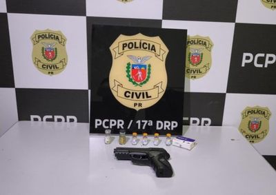 Opera&ccedil;&atilde;o da Pol&iacute;cia Civil apreendeu medicamentos proibidos, anabolizantes e simulacro de arma de fogo.