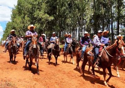 Evento re&uacute;ne m&uacute;sica sertaneja, almo&ccedil;o t&iacute;pico, montarias e encontro de cavaleiros neste fim de semana em Xambr&ecirc;.