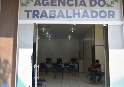 Empresas e Ag&ecirc;ncia do Trabalhador divulgam oportunidades com sal&aacute;rios atrativos e benef&iacute;cios para moradores da regi&atilde;o.