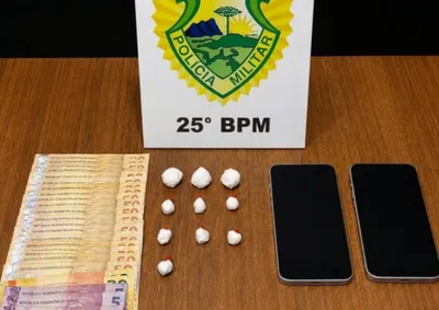Pol&iacute;cia apreendeu drogas, dinheiro, celulares e anota&ccedil;&otilde;es durante a&ccedil;&atilde;o da ROCAM nos bairros Sonho Meu e Zona V.