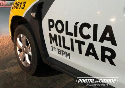 A&ccedil;&atilde;o conjunta em Cruzeiro do Oeste terminou com tr&ecirc;s pessoas encaminhadas &agrave; delegacia e apreens&atilde;o de drogas e dinheiro.