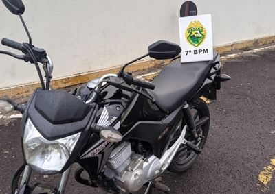 Condutora de 18 anos admitiu que a droga era para consumo pr&oacute;prio; motocicleta foi recolhida por irregularidades administrativas.