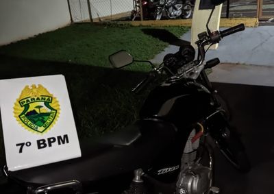 Durante a abordagem, PM constatou irregularidades no ve&iacute;culo, que foi recolhido ao p&aacute;tio do 7&ordm; BPM.