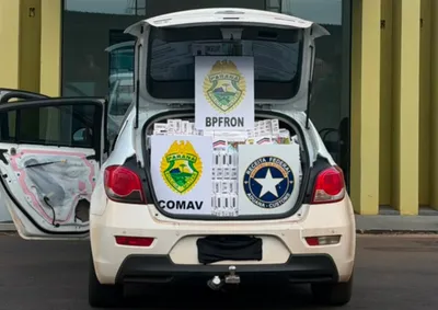 Motorista fugiu ap&oacute;s persegui&ccedil;&atilde;o com apoio de helic&oacute;ptero; carro havia sido furtado em junho e transportava dezenas de caixas de cigarros.