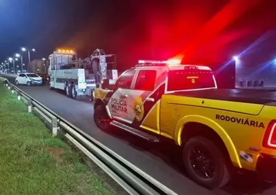 Acidente aconteceu no acesso a Xambr&ecirc;, em Umuarama; motorista do HB20 foi socorrida e encaminhada ao hospital.