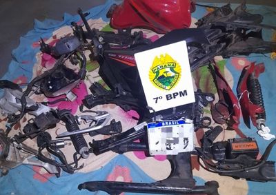 Honda CG 160 Titan furtada em julho foi localizada parcialmente desmontada no bairro Sul Brasileira e encaminhada &agrave; Pol&iacute;cia Civil.