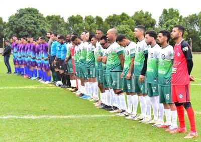 Equipe de Umuarama perdeu por 3 a 1 no jogo de ida e precisar&aacute; reverter a vantagem para chegar &agrave; final.
