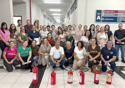 Capacita&ccedil;&atilde;o reuniu profissionais de diferentes setores p&uacute;blicos para forma&ccedil;&atilde;o de brigadistas, com aulas de preven&ccedil;&atilde;o de inc&ecirc;ndios e primeiros socorros.