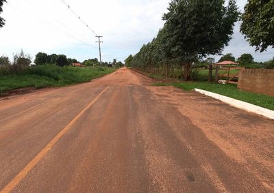 O trecho tem 13,49 quil&ocirc;metros de extens&atilde;o, iniciando no distrito de Santa Esmeralda e terminando no Rio Iva&iacute;, no acesso para uma balsa que leva at&eacute; Ivat&eacute;.