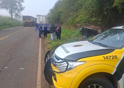 A colis&atilde;o foi motivada pela freada brusca de um primeiro ve&iacute;culo que fez a manobra para n&atilde;o atropelar um oper&aacute;rio que entrou na pista