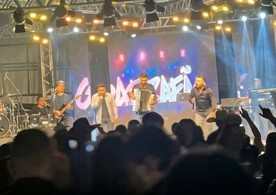 Mais de 1.500 pessoas prestigiaram a festa junina promovida pelo Instituto M&aacute;rio Gazin, que lotou a Afungaz e superou as expectativas dos organizadores.